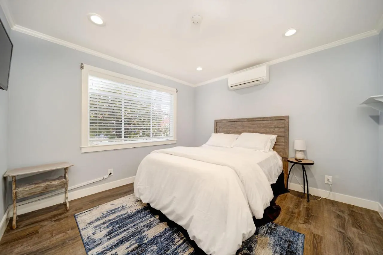 Pet Friendly Midtown/Downtown Entire Condo -Free Parking Sacramento Apartment